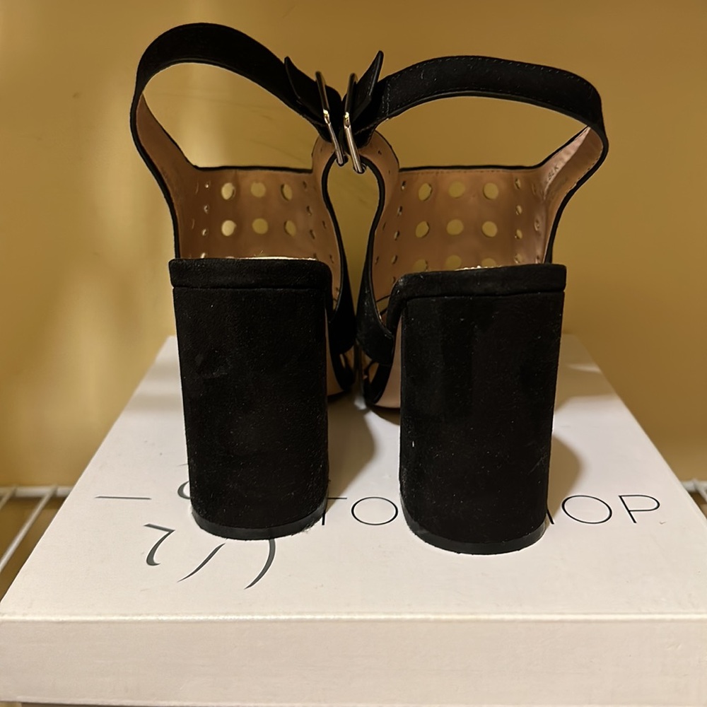 Heels - Picture 3 of 3